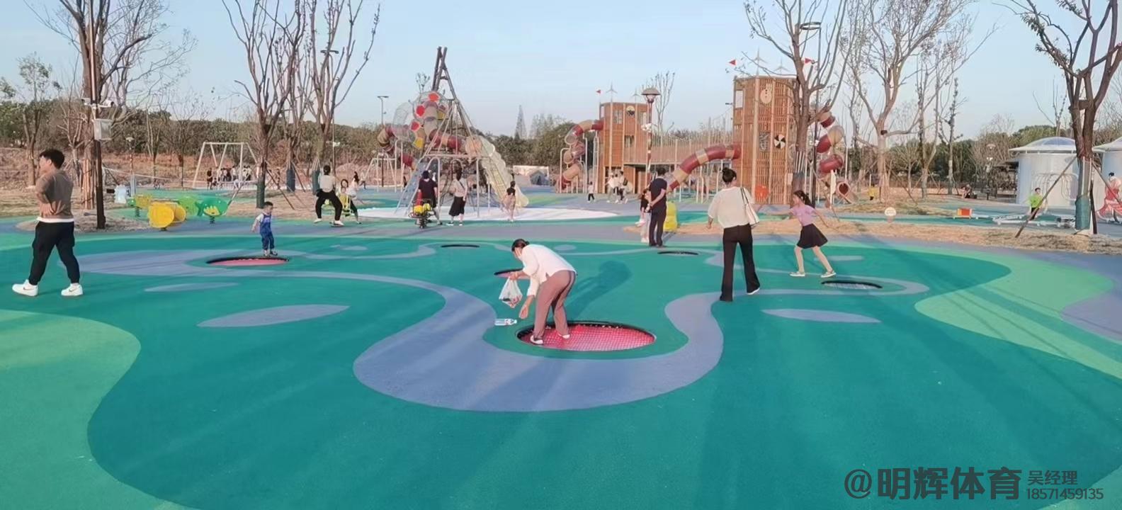 边坝公园跑道是用什么材料做成的